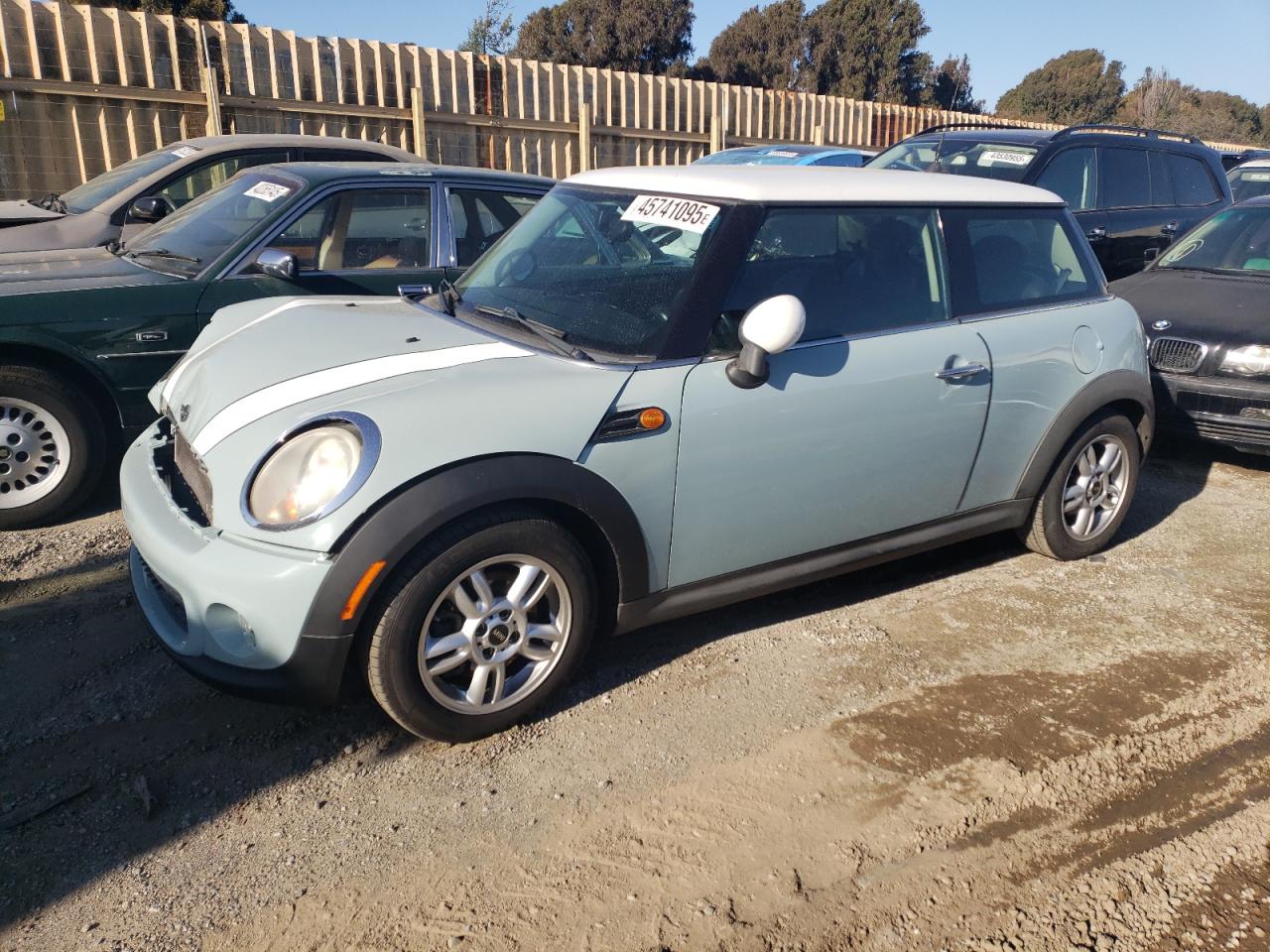 2012 MINI Cooper VIN WMWSU3C50CT261036