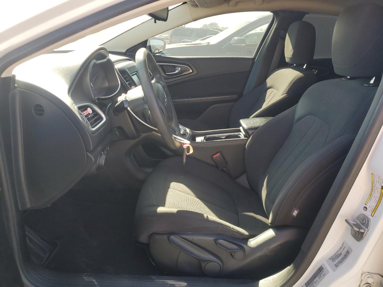 2015 Chrysler 200 VIN 1C3CCCAB8FN624733 Copart auction photo, front end damage thumbnail 7