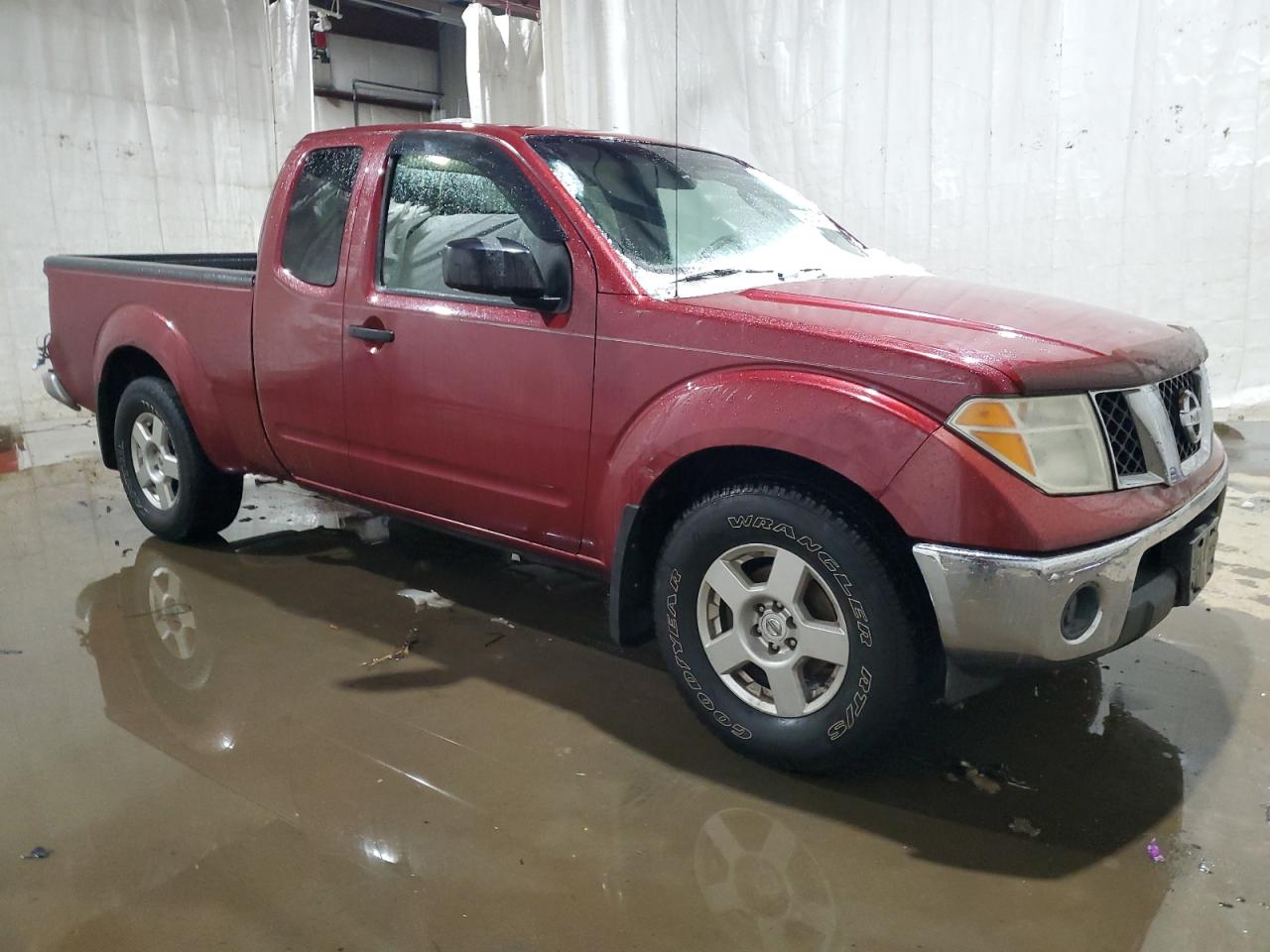 2008 Nissan Navara (Frontier) VIN 1N6AD06U28C403567 Copart auction photo, rear end / side damage thumbnail 4