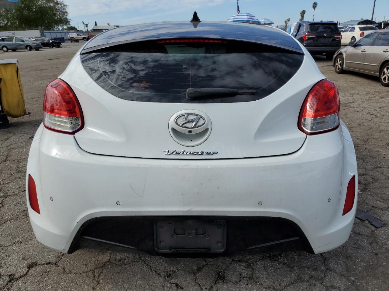 2013 Hyundai Veloster VIN KMHTC6AD5DU100971 Copart auction photo, front end / side damage thumbnail 6