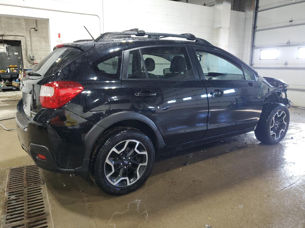 2016 Subaru XV VIN JF2GPABC4G8261264 Copart auction photo, front end / side damage thumbnail 3