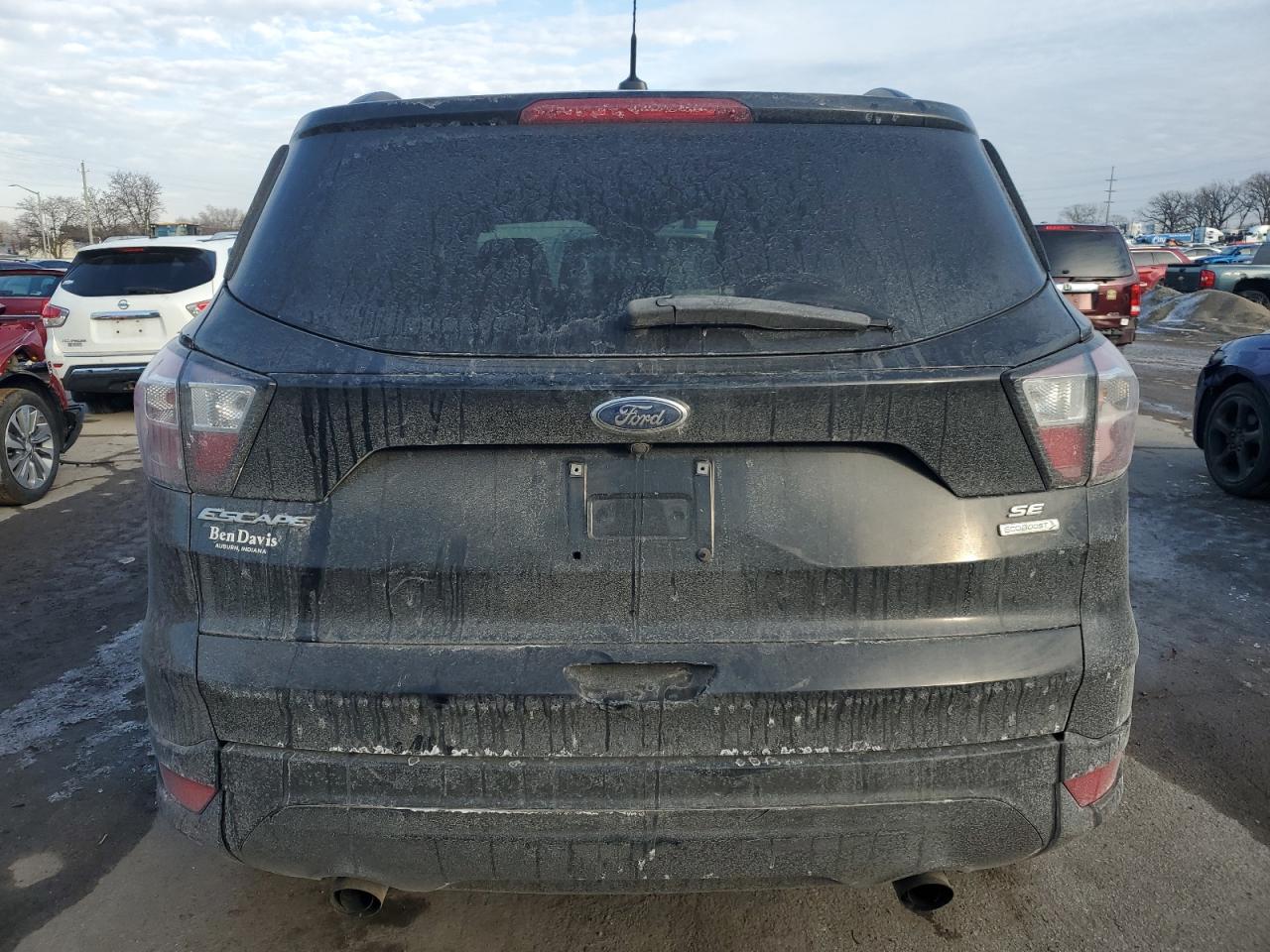 2017 Ford Escape VIN 1FMCU0GDXHUE14056 Copart auction photo, front end damage thumbnail 6
