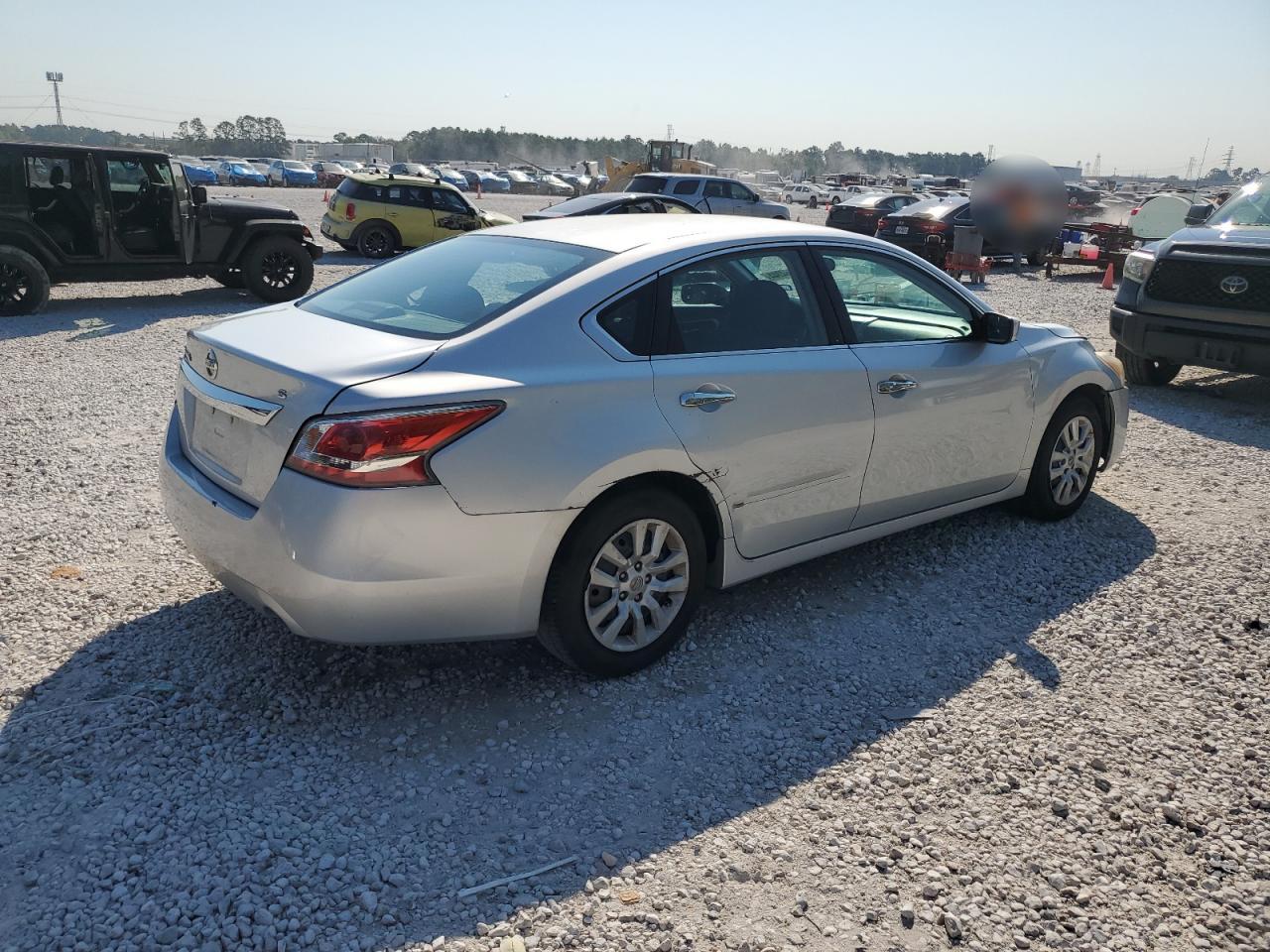 2015 Nissan Altima VIN 1N4AL3AP2FN334363 Copart auction photo, side damage thumbnail 3