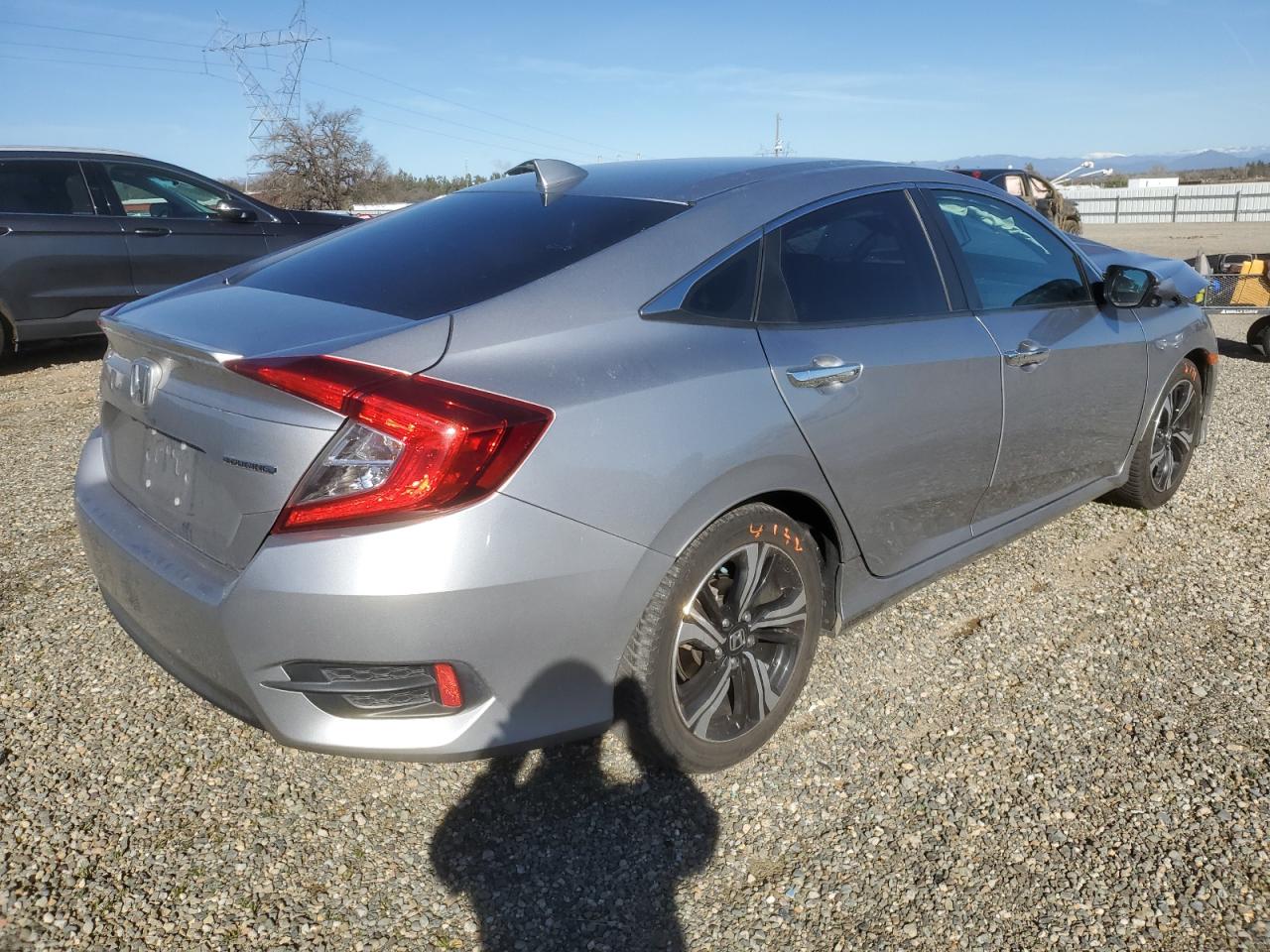 2017 Honda Civic VIN 19XFC1F95HE212294 Copart auction photo, front end / side damage thumbnail 3