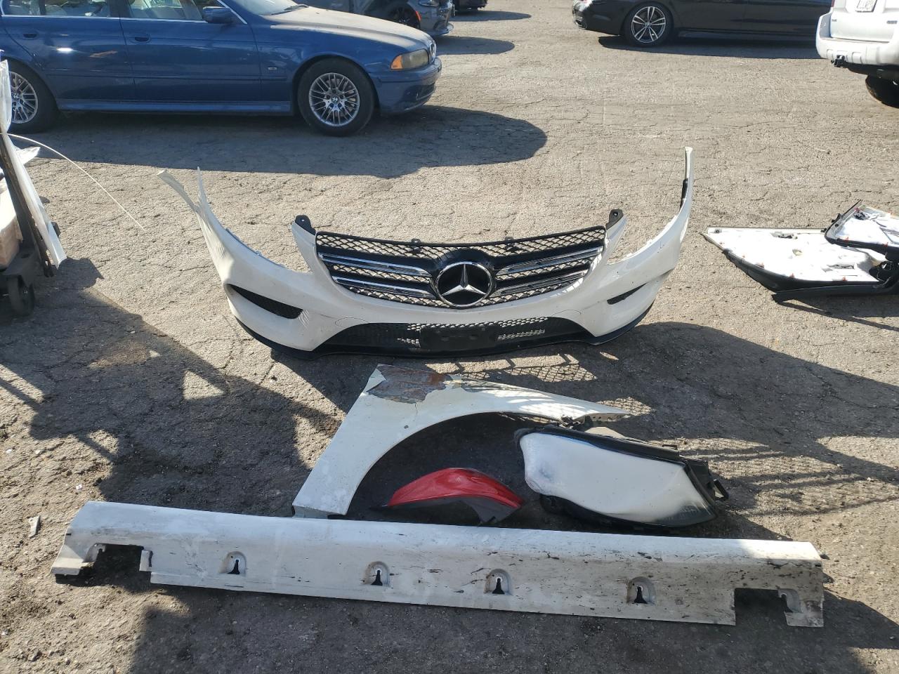2017 Mercedes-Benz GLE VIN 4JGDA5HBXHA913352 Copart auction photo, front end damage thumbnail 13