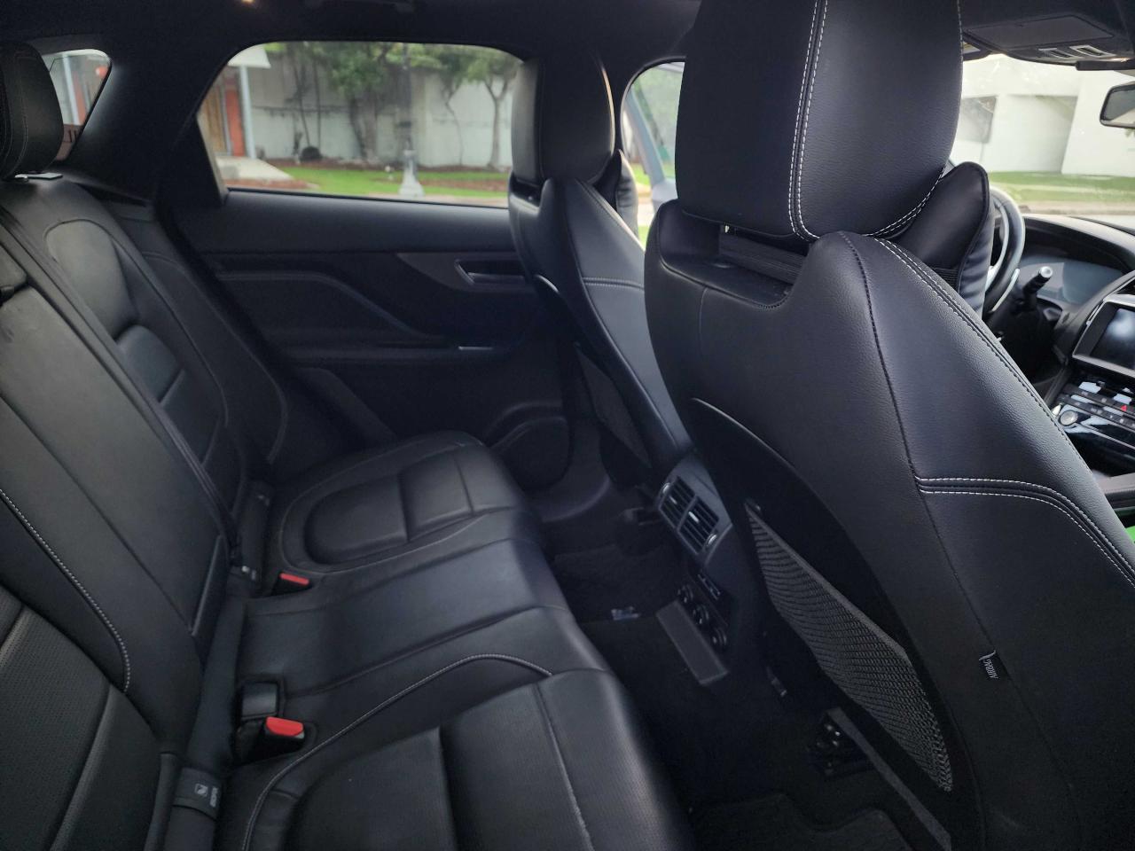 2018 Jaguar F-Pace VIN SADCM2FV0JA285654 Copart auction photo, normal wear damage thumbnail 6