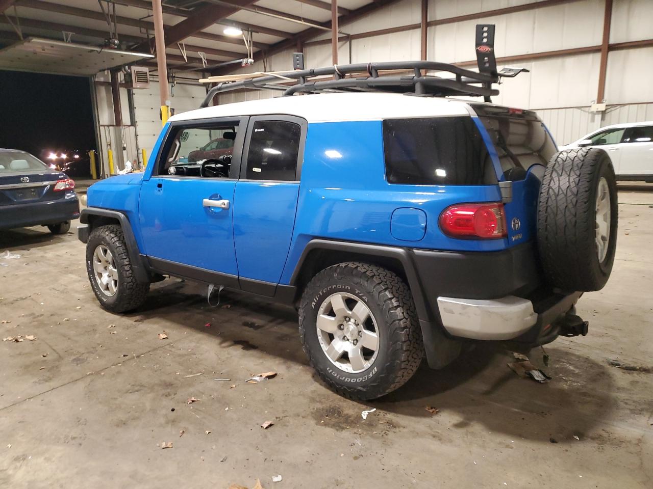 2007 Toyota FJ Cruiser VIN JTEBU11FX70051873 Copart auction photo, rear end damage thumbnail 2