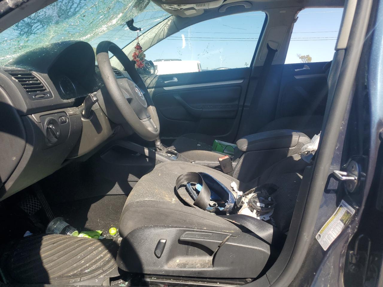 2010 Volkswagen Jetta VIN 3VWJZ7AJ8AM003914 Copart auction photo, all over damage thumbnail 7