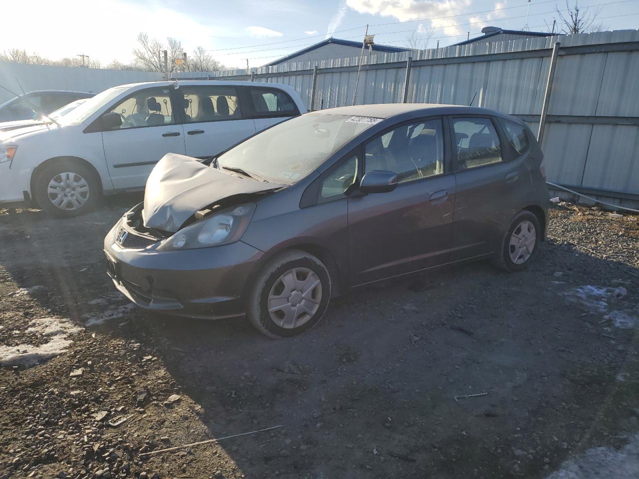 2013 Honda Fit VIN JHMGE8G3XDC069294