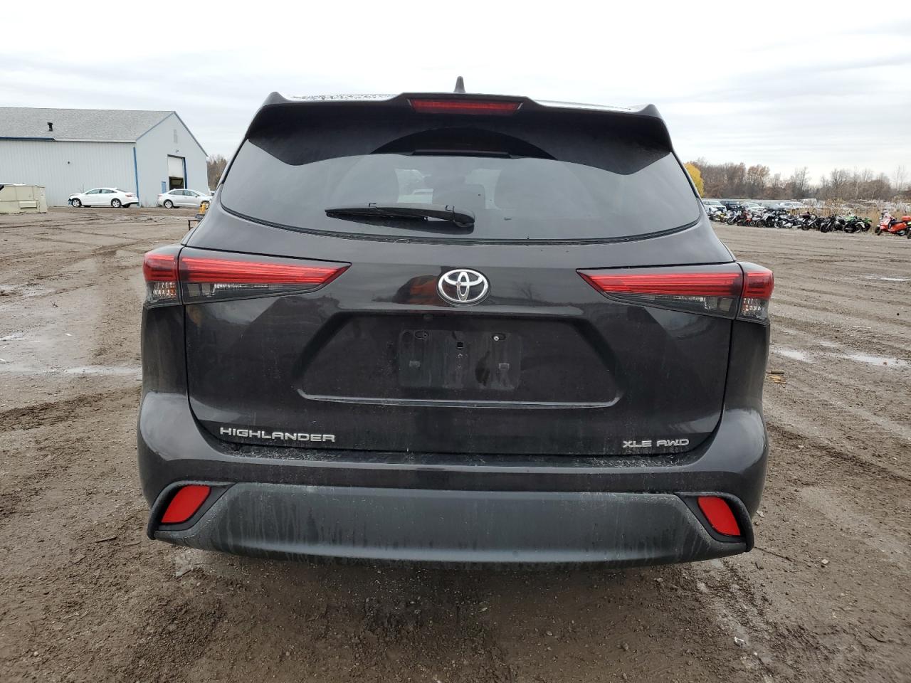 2021 Toyota Highlander VIN 5TDGZRBH6MS127933 Copart auction photo, side / front end damage thumbnail 6