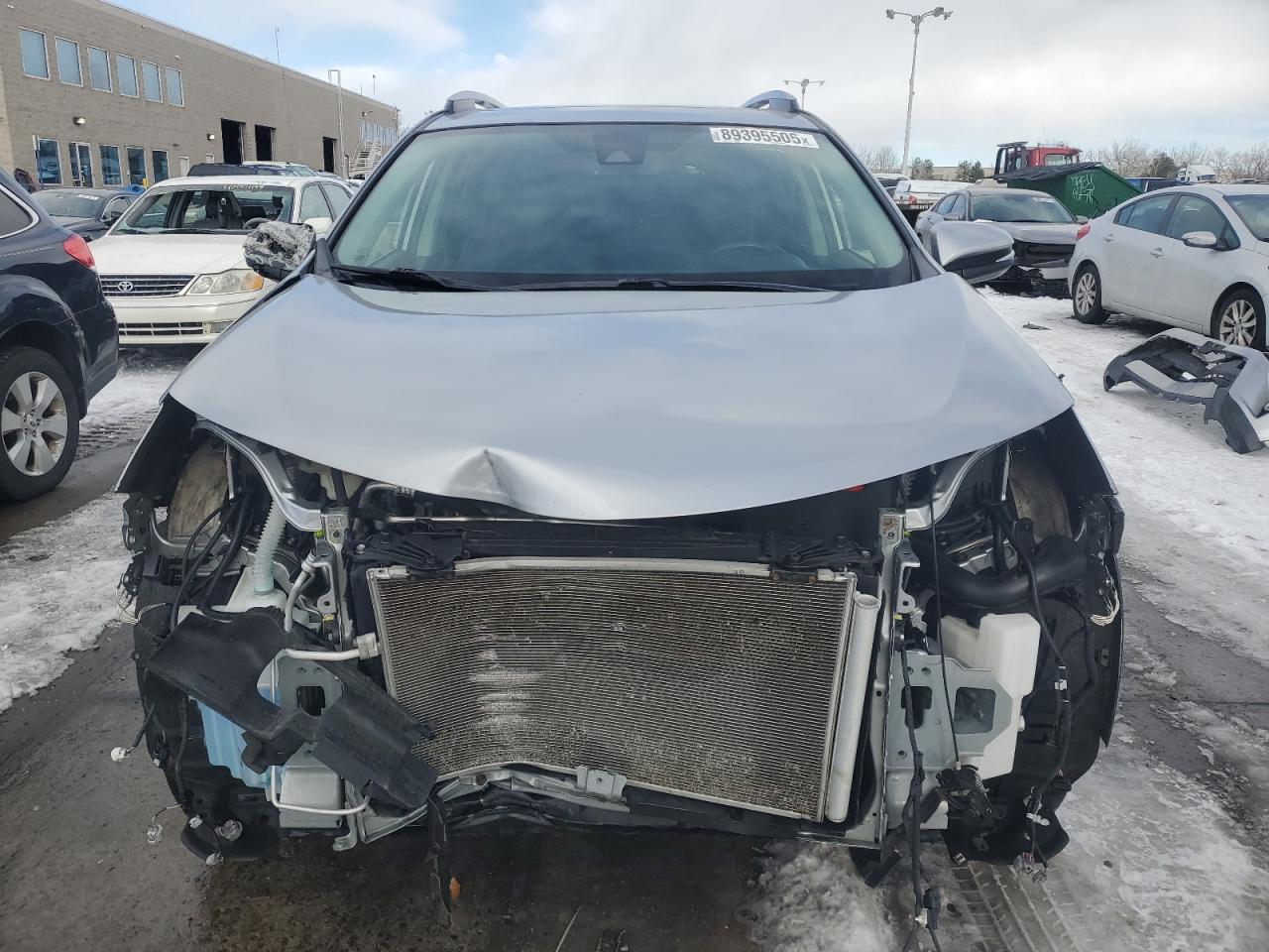 2018 Toyota RAV 4 VIN JTMDFREV7JJ219347 Copart auction photo, front end / side damage thumbnail 5
