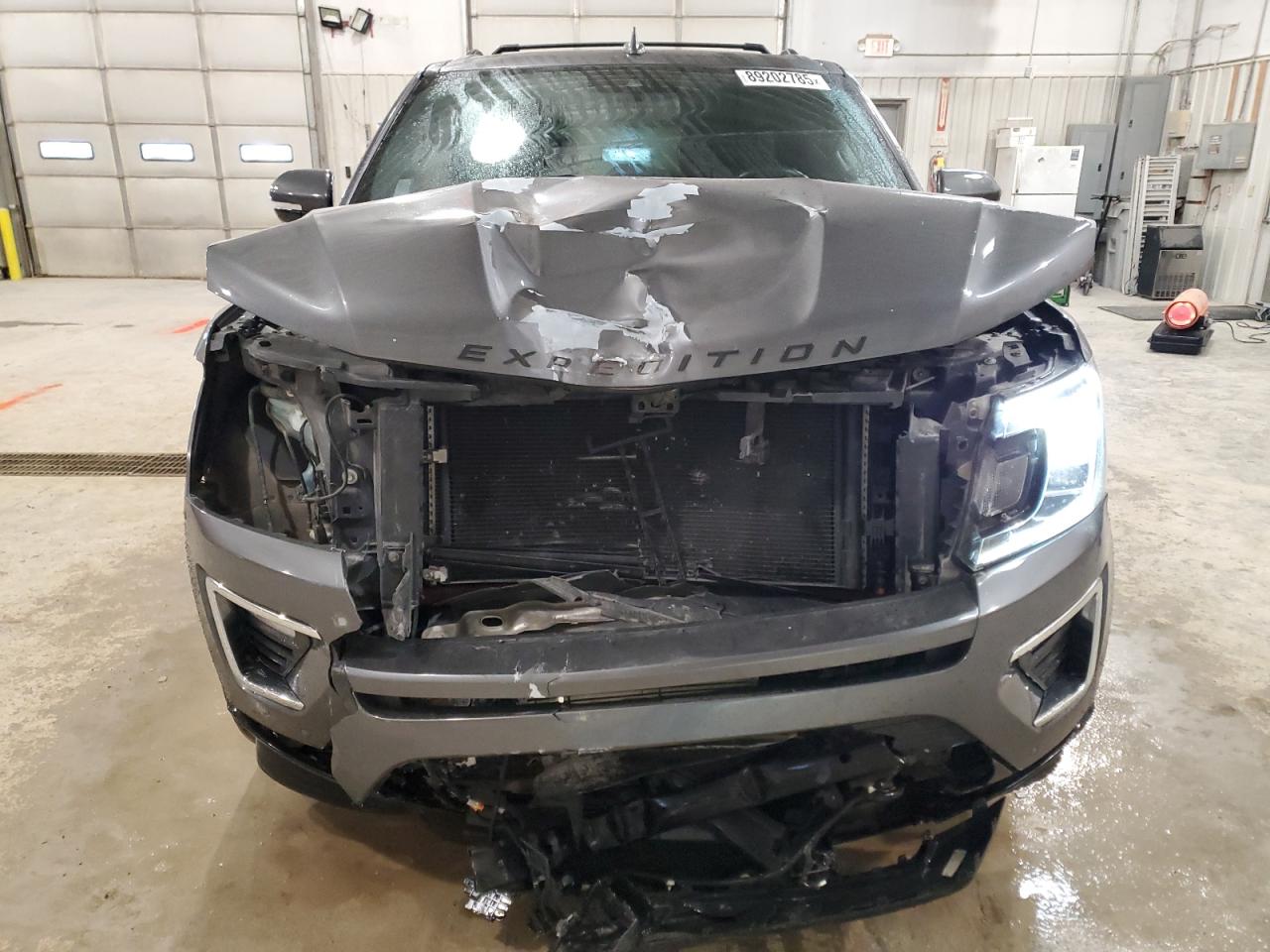 2020 Ford Expedition VIN 1FMJK2AT1LEA83072 Copart auction photo, front end / undercarriage damage thumbnail 5