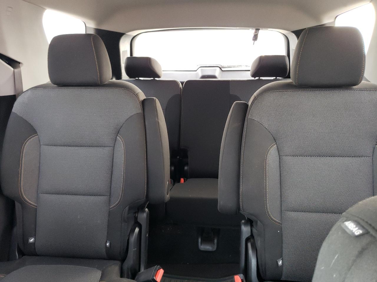 2019 Chevrolet Traverse VIN 1GNERGKW7KJ268196 Copart auction photo, front end damage thumbnail 10