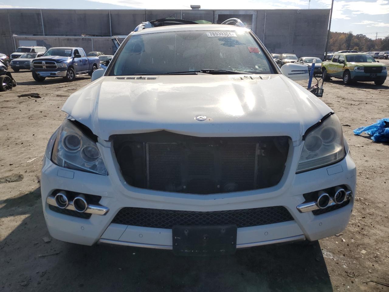 2011 Mercedes-Benz GL-klasse VIN 4JGBF7BE4BA630282 Copart auction photo, all over damage thumbnail 5