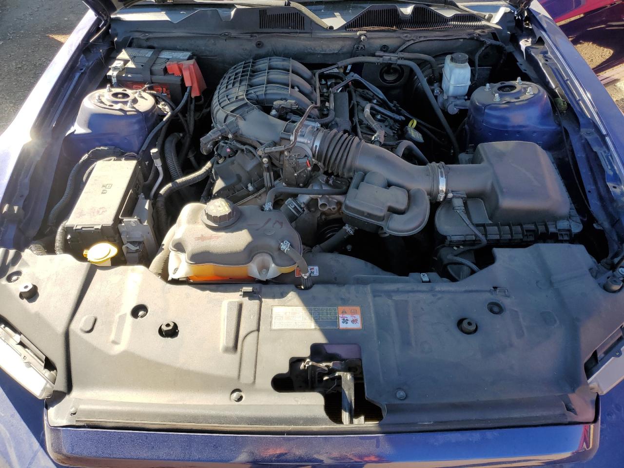 2013 Ford Mustang VIN 1ZVBP8AM6D5273809 Copart auction photo, rear end damage thumbnail 12