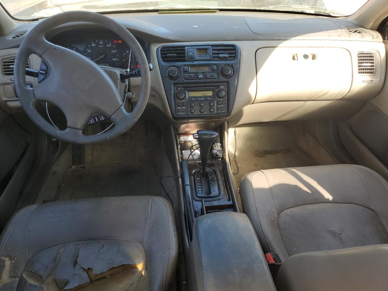 2000 Honda Accord VIN 1HGCG1659YA021745 Copart auction photo, front end damage thumbnail 8