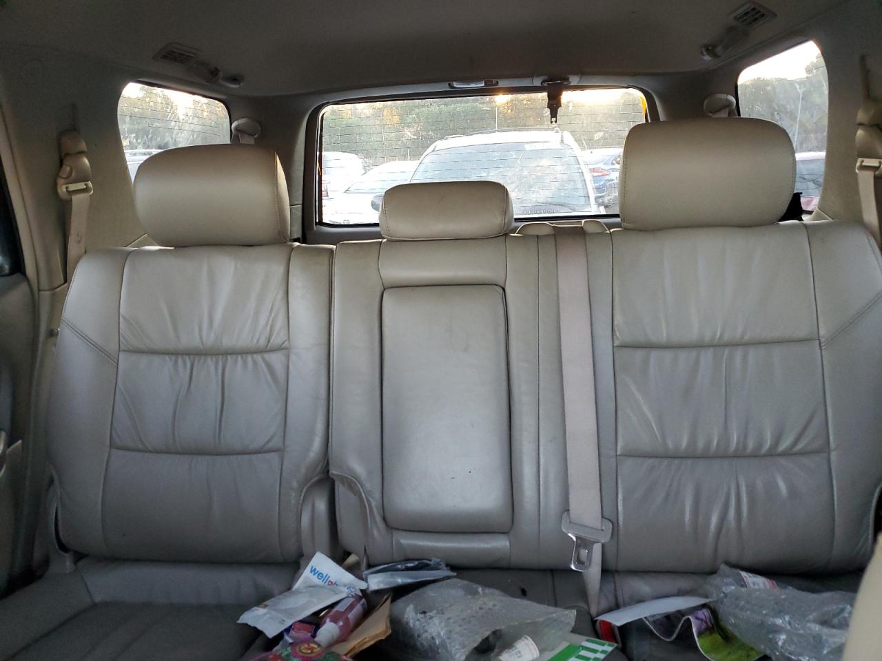 2005 Toyota Sequoia VIN 5TDBT48A25S255600 Copart auction photo, front end / side damage thumbnail 10