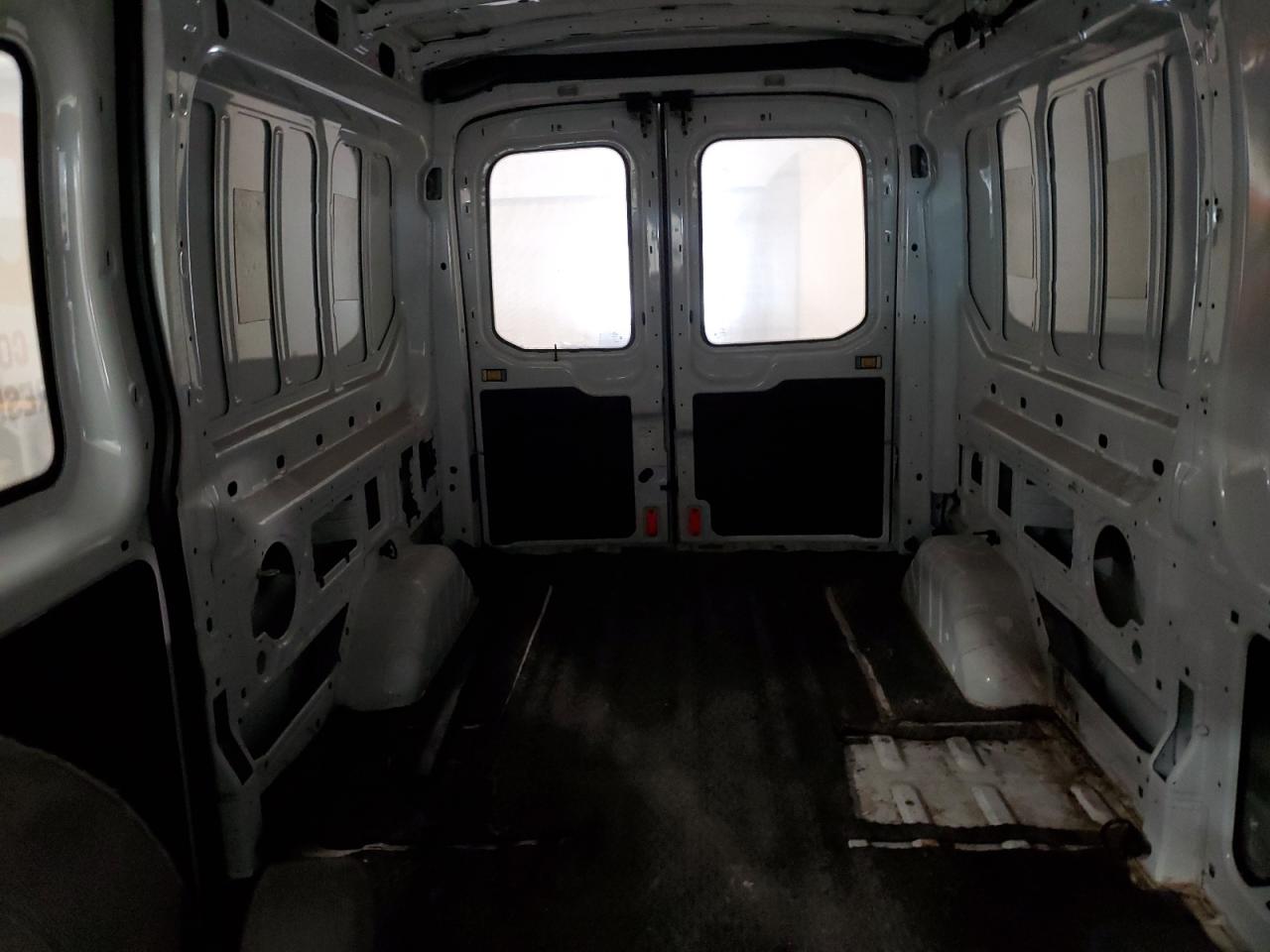 2016 Ford Transit VIN 1FTYR2CM1GKB43234 Copart auction photo, minor dent/scratches damage thumbnail 10