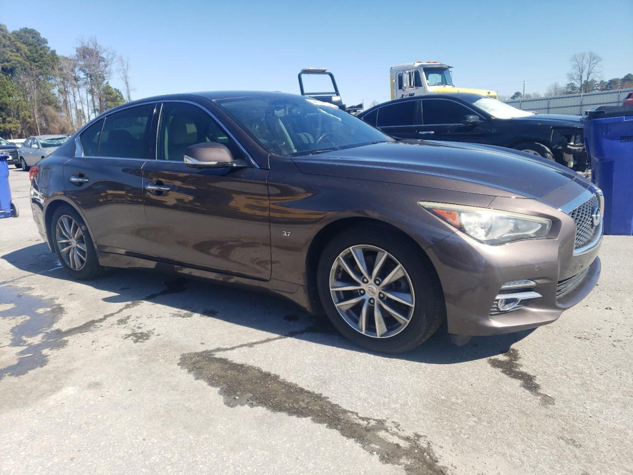 2014 Infiniti Q50 VIN JN1BV7AP5EM674355 Copart auction photo, vandalism / minor dent/scratches damage thumbnail 4
