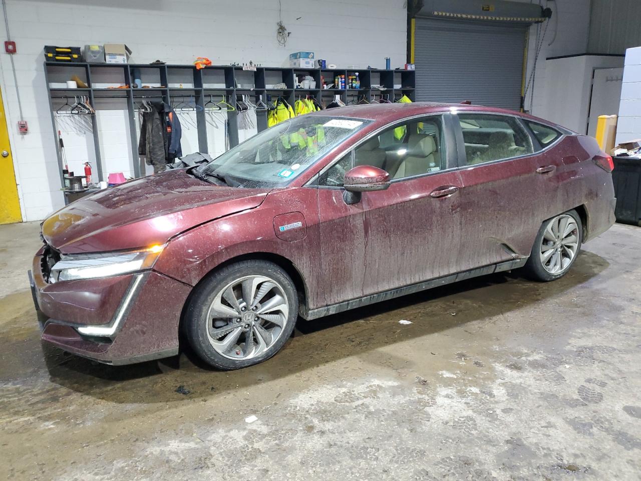 2018 Honda Clarity VIN JHMZC5F15JC020402