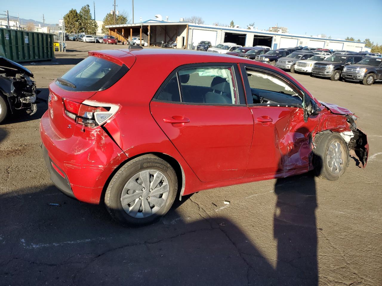 2020 KIA Rio VIN 3KPA25AD8LE270764 Copart auction photo, all over damage thumbnail 3