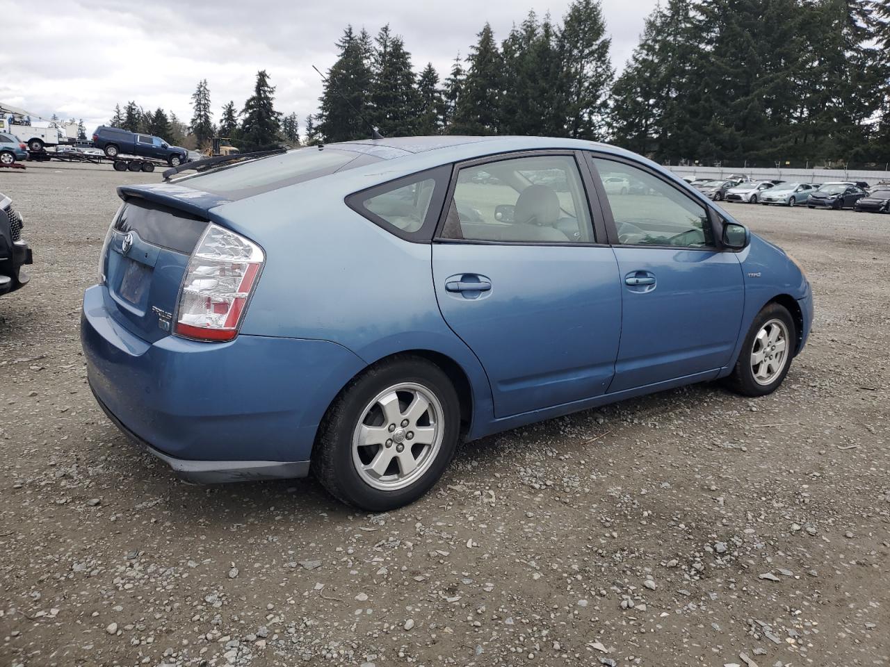 2007 Toyota Prius VIN JTDKB20U277635241 Copart auction photo, front end damage thumbnail 3