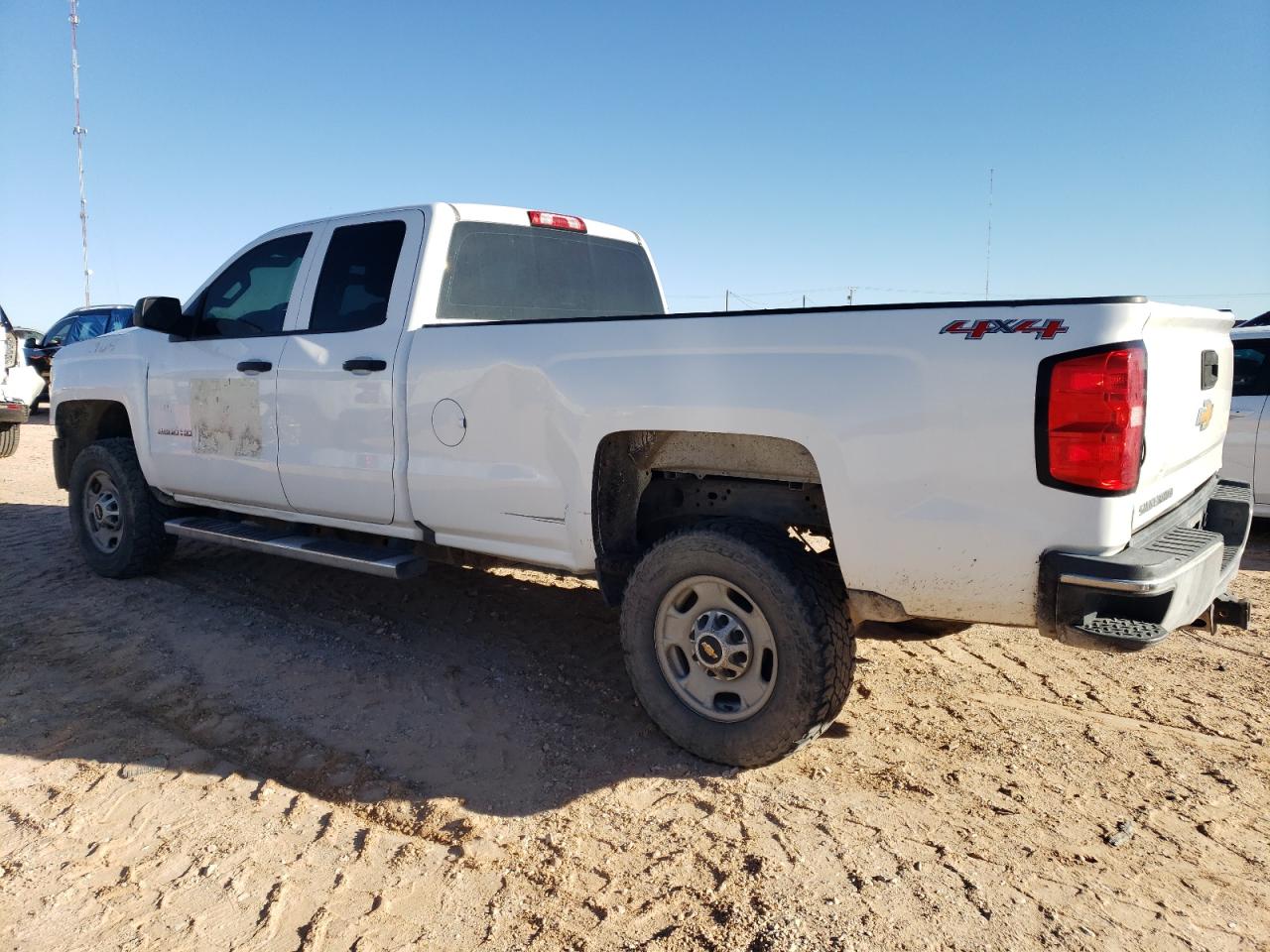 2017 Chevrolet Silverado VIN 1GC2KUEG5HZ245254 Copart auction photo, front end / side damage thumbnail 2