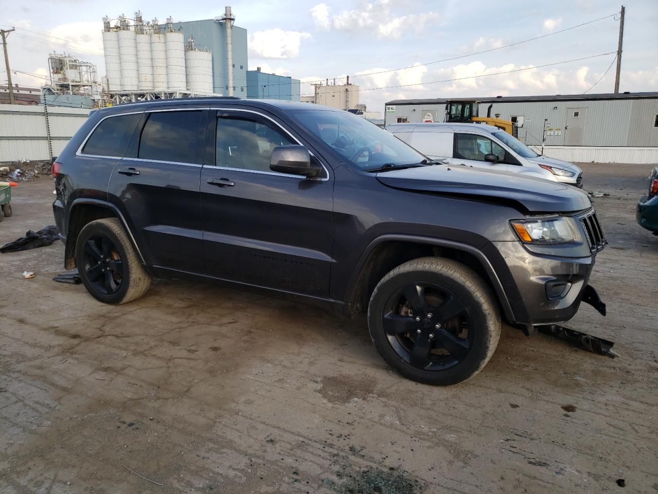 2015 Jeep Grand Cherokee VIN 1C4RJFAG2FC235137 Copart auction photo, front end damage thumbnail 4