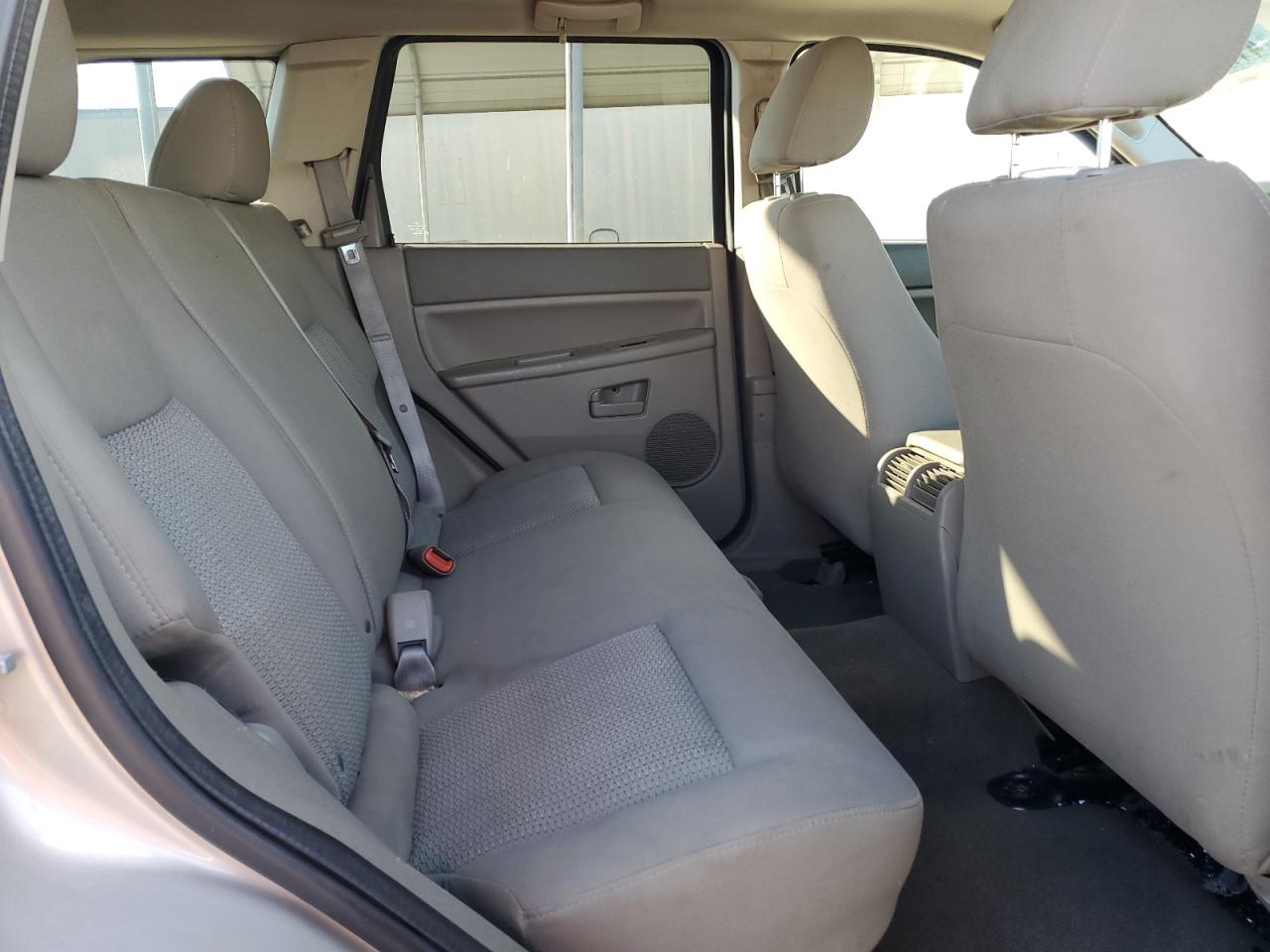 2007 Jeep Grand Cherokee VIN 1J8GS48K27C699283 Copart auction photo, vandalism damage thumbnail 11