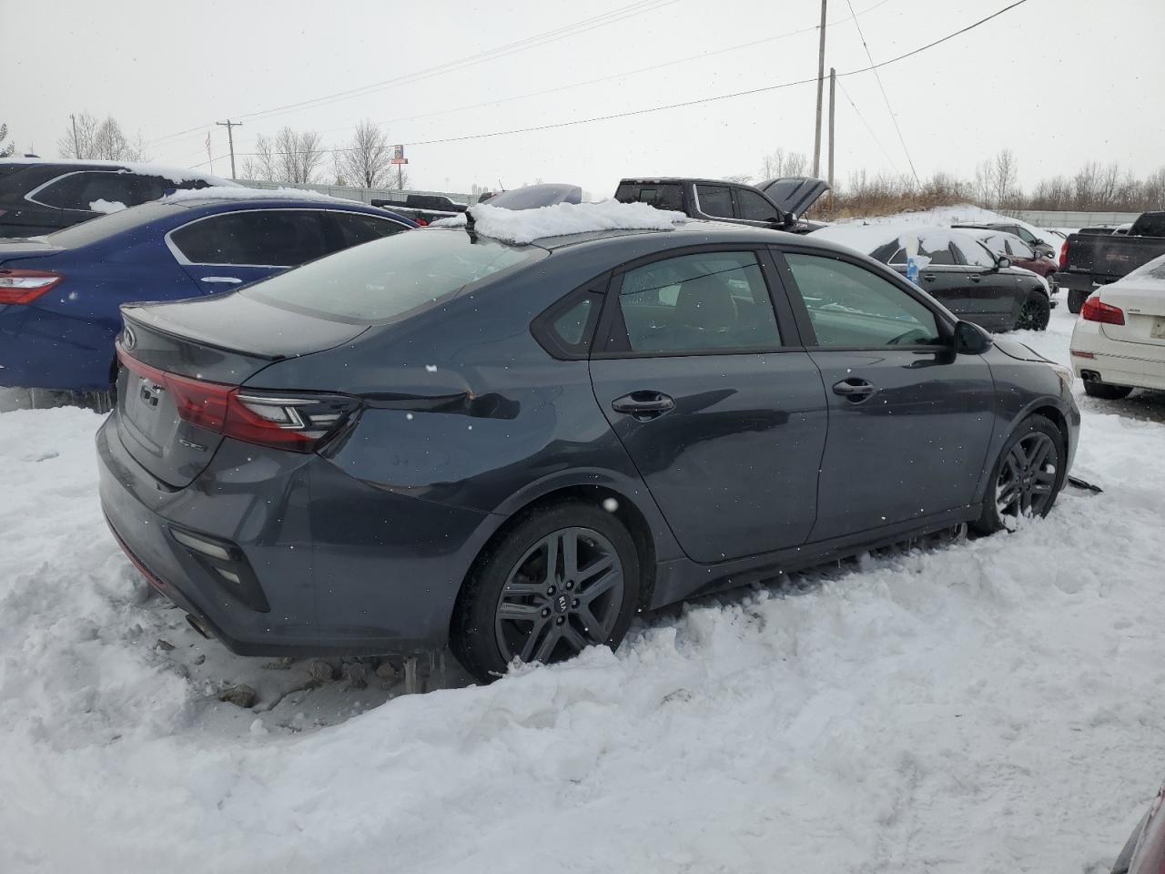 2021 KIA Forte VIN 3KPF34ADXME398910 Copart auction photo, all over damage thumbnail 3