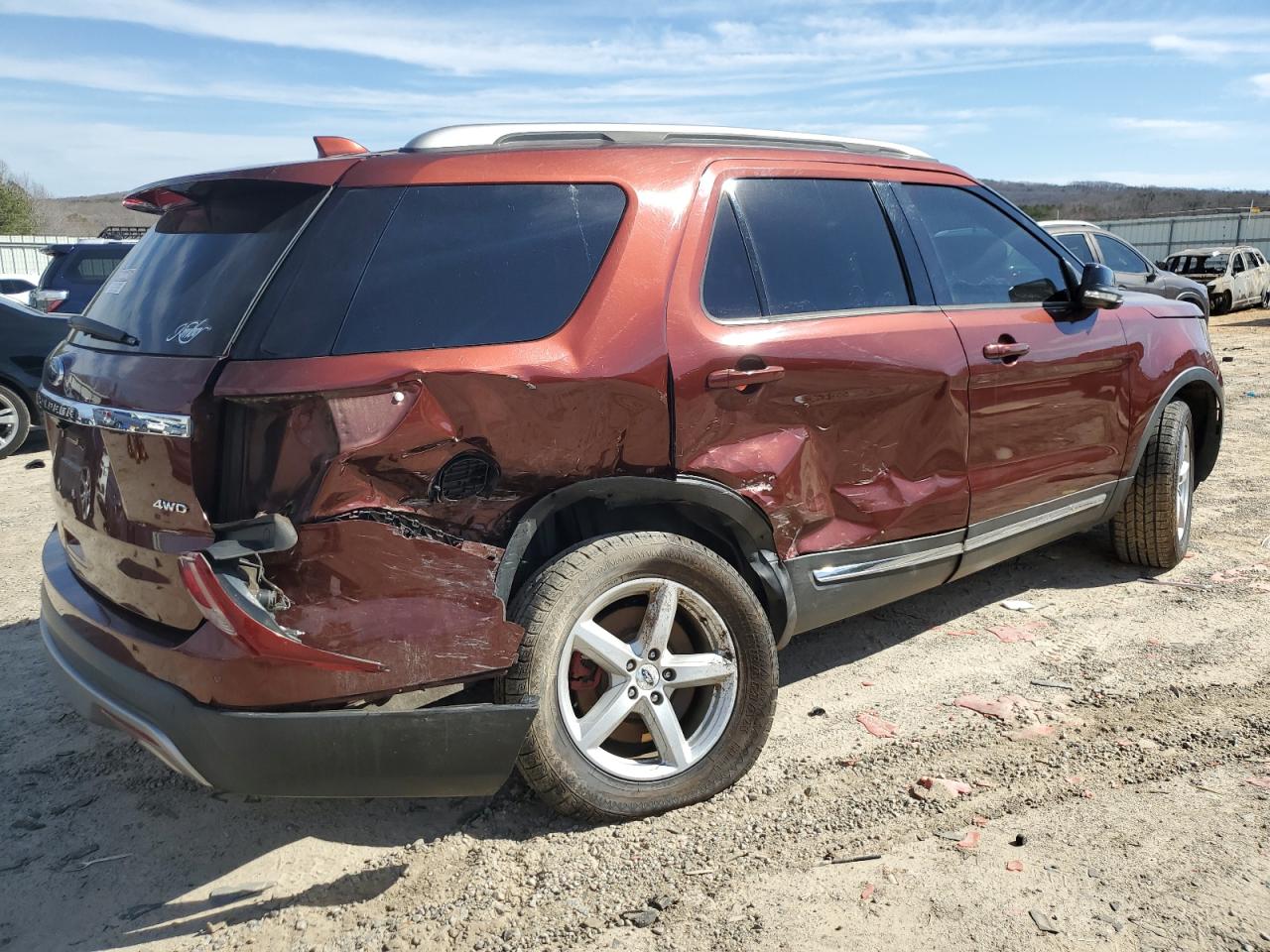 2016 Ford Explorer VIN 1FM5K8D82GGC51131 Copart auction photo, all over / undercarriage damage thumbnail 3