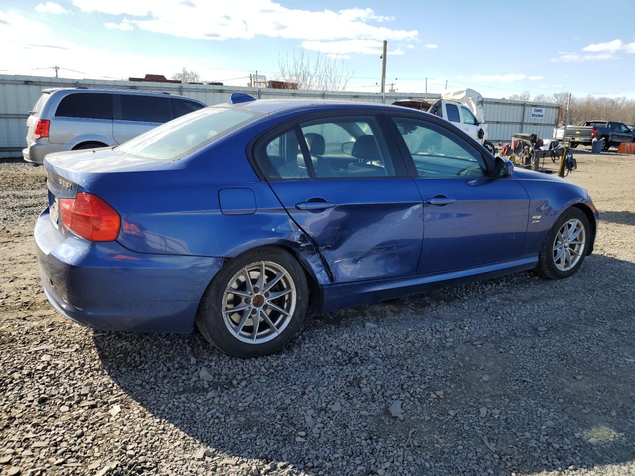 2010 BMW 3er VIN WBAPK5C53AA652598 Copart auction photo, side / rear end damage thumbnail 3