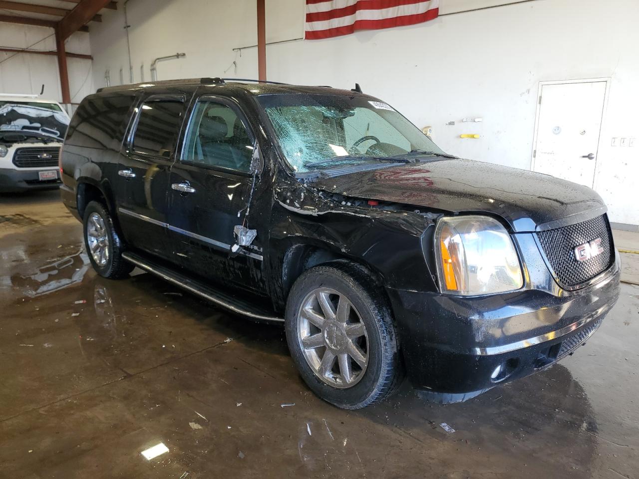 2011 GMC Yukon VIN 1GKS2MEF7BR298024 Copart auction photo, front end / top/roof damage thumbnail 4