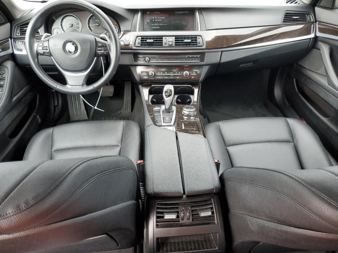 2016 BMW 5er VIN WBA5A5C59GG349700 Copart auction photo, rear end / front end damage thumbnail 8