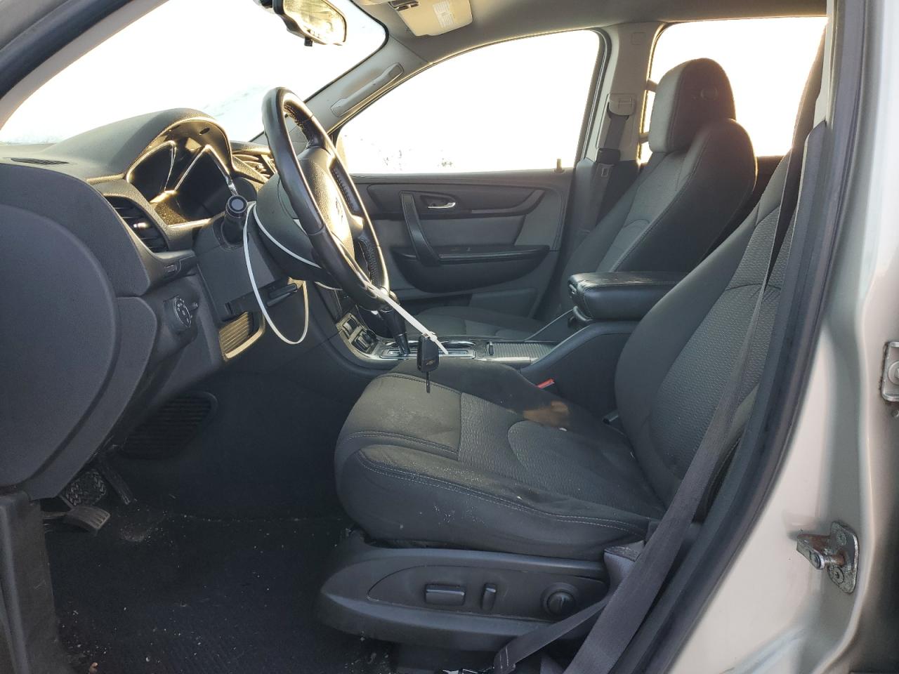 2015 Chevrolet Traverse VIN 1GNKRGKDXFJ260102 Copart auction photo, rear end / front end damage thumbnail 7