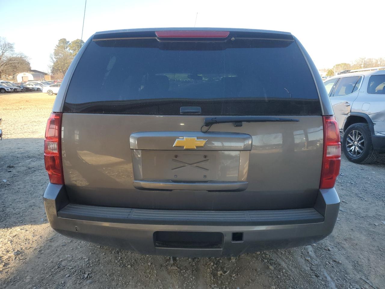 2014 Chevrolet Tahoe VIN 1GNLC2E04ER167688 Copart auction photo, front end / side damage thumbnail 6
