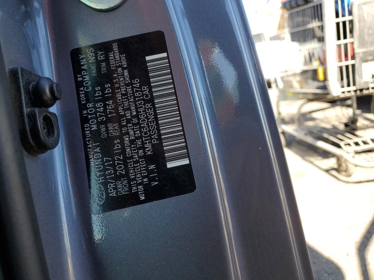 2017 Hyundai Veloster VIN KMHTC6AD6HU318746 Copart auction photo, minor dent/scratches damage thumbnail 14