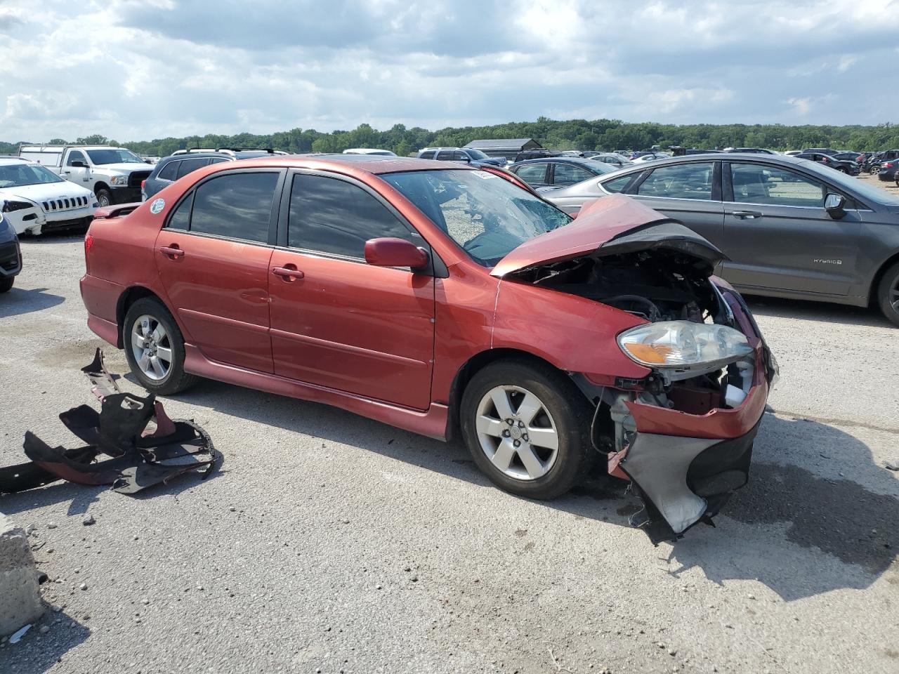 2008 Toyota Corolla VIN 1NXBR32E18Z011033 Copart auction photo, front end damage thumbnail 4
