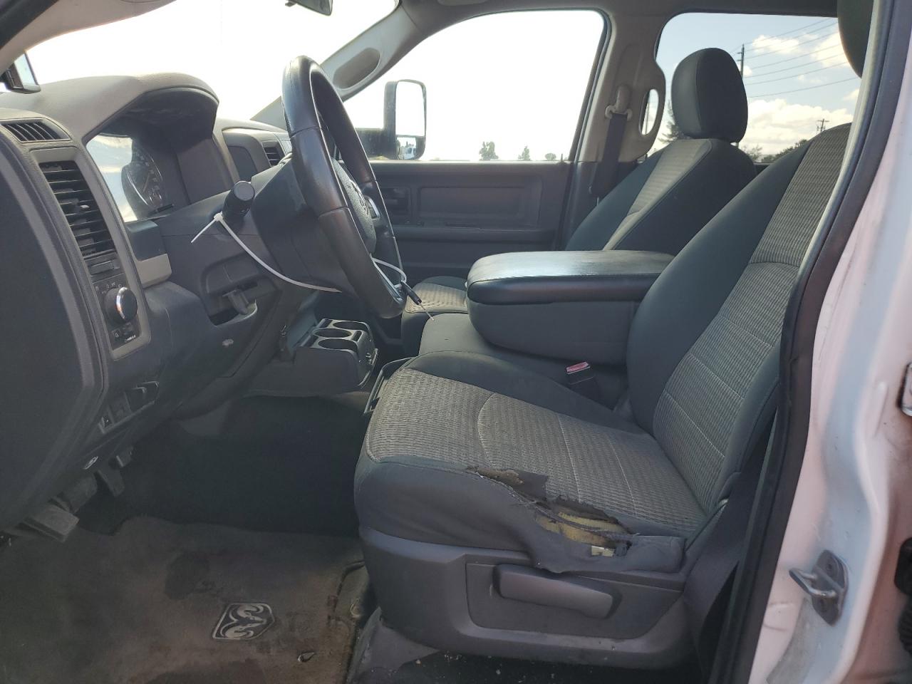 2011 Dodge RAM VIN 3D73M4CL6BG591972 Copart auction photo, damage history / all over damage thumbnail 7
