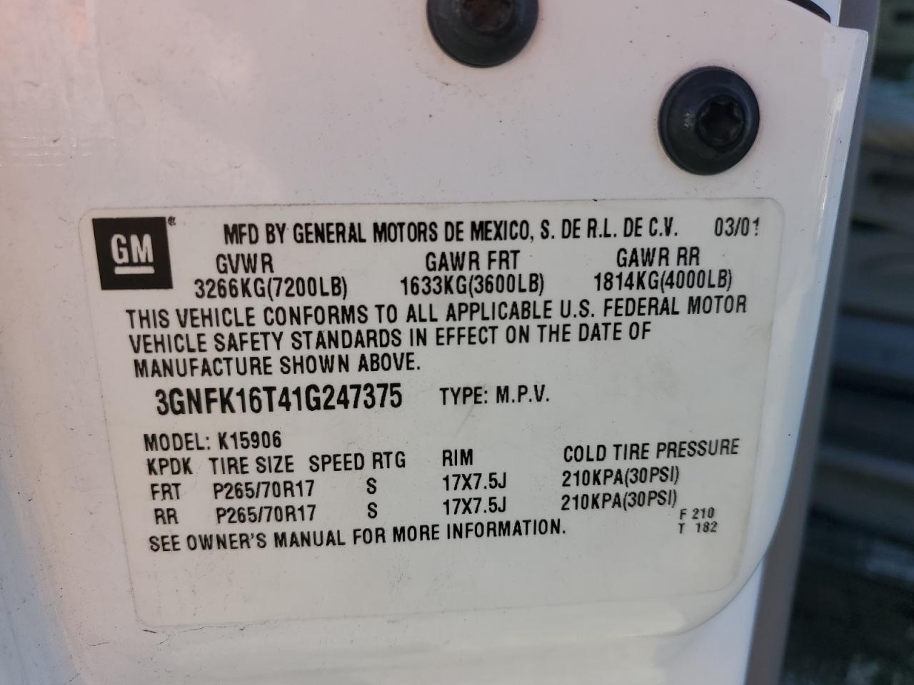 2001 Chevrolet Suburban VIN 3GNFK16T41G247375 Copart auction photo, vandalism / all over damage thumbnail 13