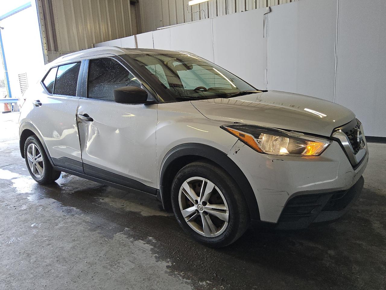 2019 Nissan Kicks VIN 3N1CP5CU4KL532073 Copart auction photo, side damage thumbnail 4