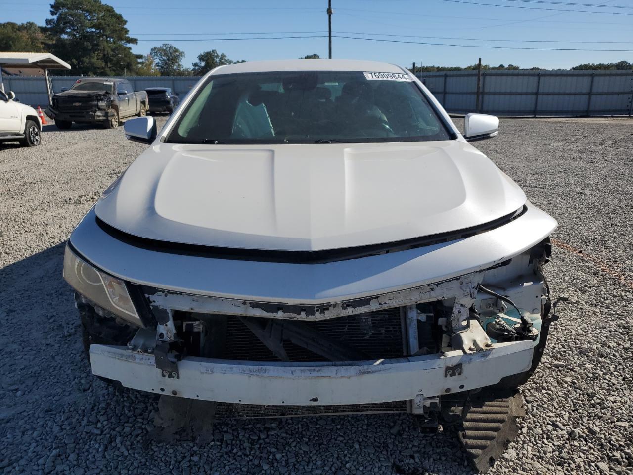 2016 Chevrolet Impala VIN 2G1115S30G9204117 Copart auction photo, front end / minor dent/scratches damage thumbnail 5