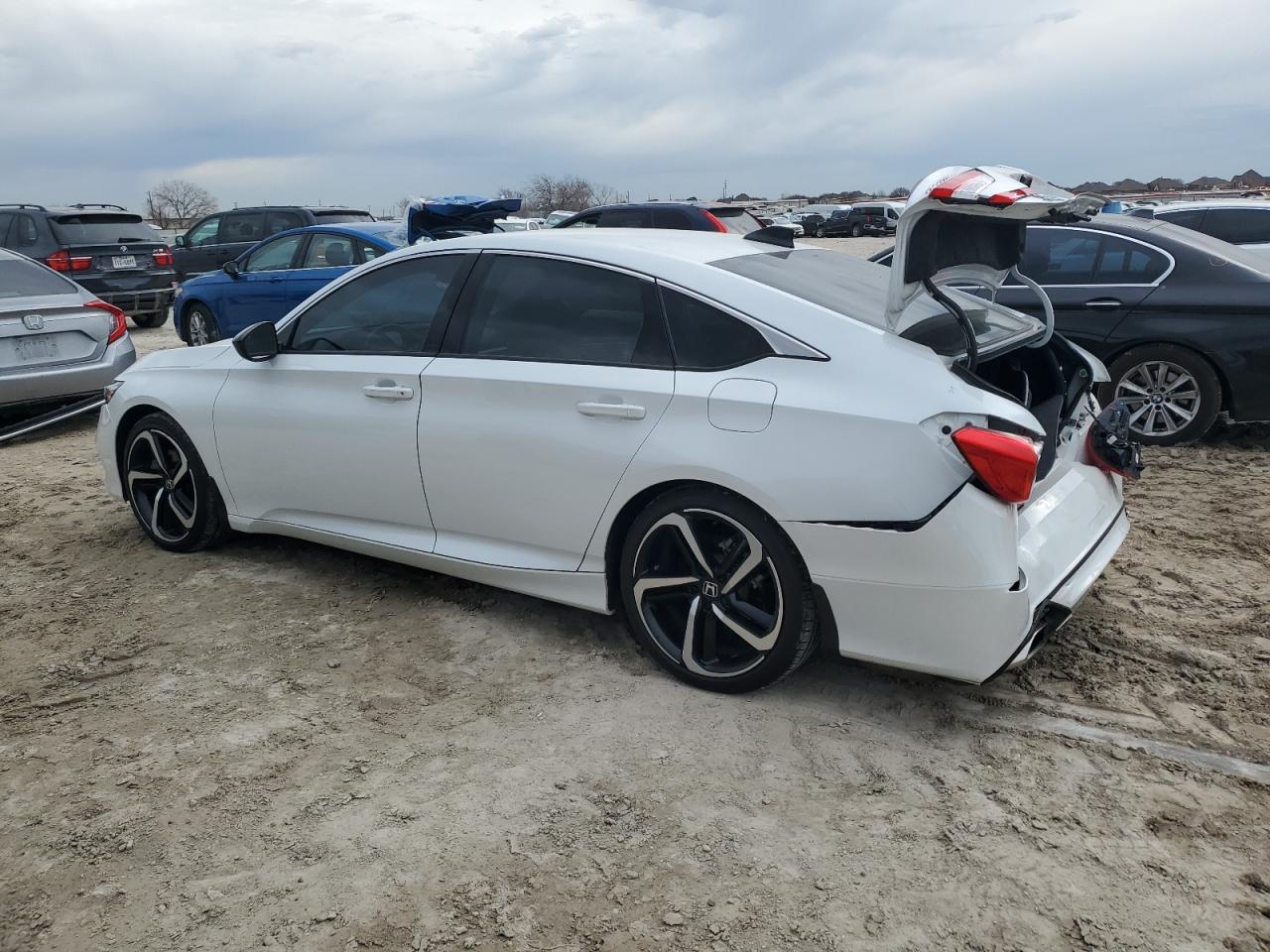2022 Honda Accord VIN 1HGCV2F33NA021889 Copart auction photo, rear end / front end damage thumbnail 2