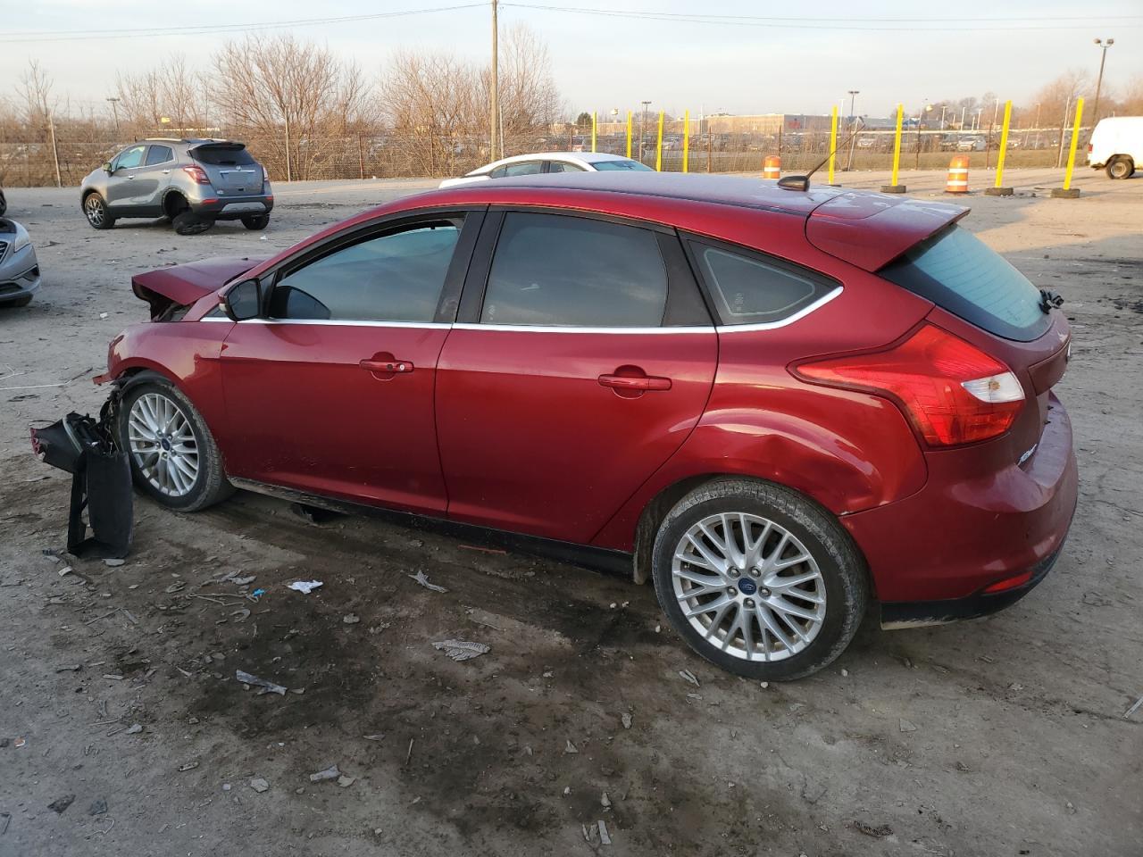 2013 Ford Focus VIN 1FADP3N29DL261758 Copart auction photo, front end / rear end damage thumbnail 2