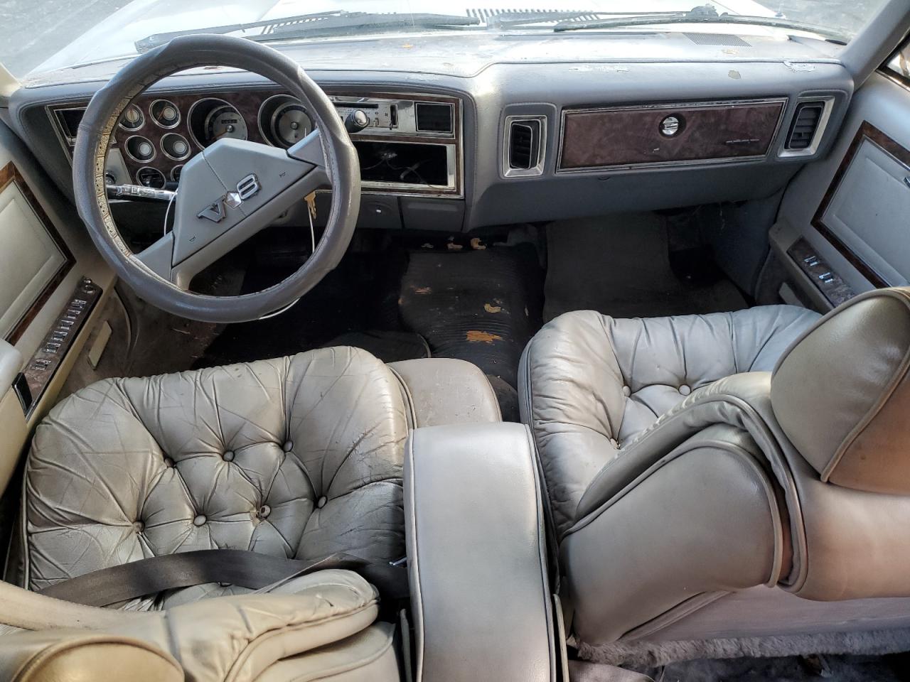 1987 Chrysler Fifth Avenue VIN 1C3BF66P7HW121393 Copart auction photo, mechanical / minor dent/scratches damage thumbnail 8
