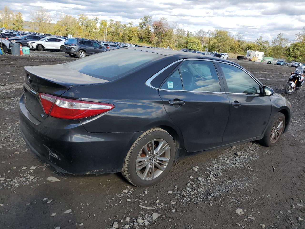 2017 Toyota Camry VIN 4T1BF1FK8HU407439 Copart auction photo, minor dent/scratches damage thumbnail 3