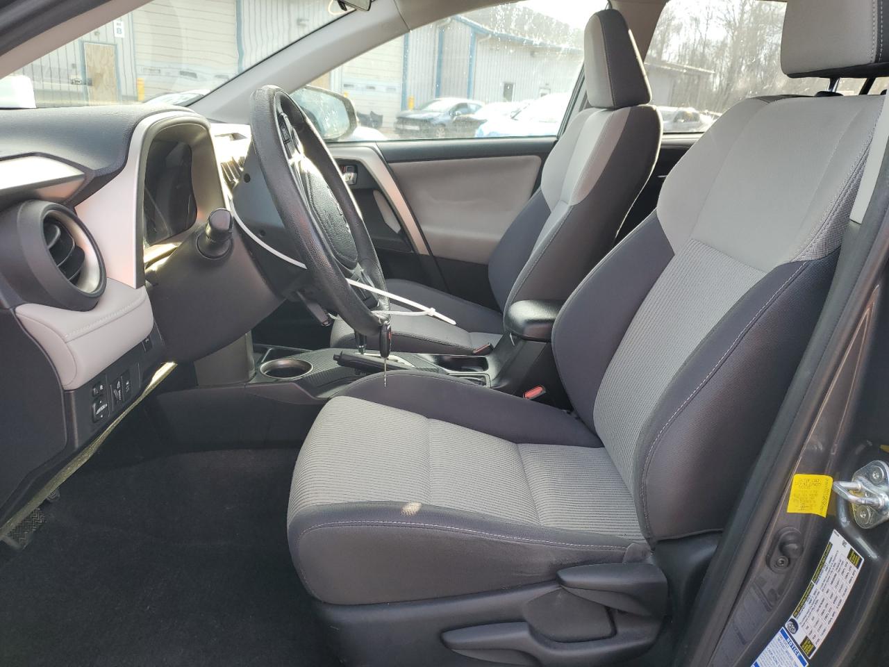 2015 Toyota RAV 4 VIN 2T3RFREV0FW254861 Copart auction photo, front end / side damage thumbnail 7