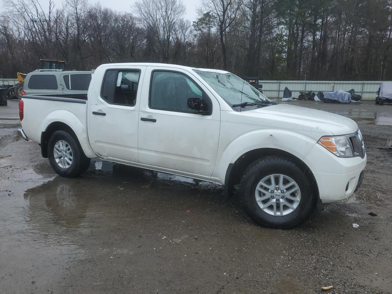 2019 Nissan Navara (Frontier) VIN 1N6DD0ER0KN793154 Copart auction photo, rollover / side damage thumbnail 4