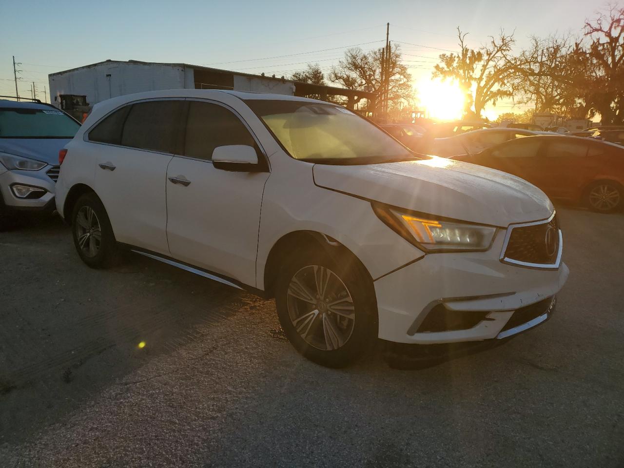 2019 Acura MDX VIN 5J8YD4H34KL031199 Copart auction photo, front end damage thumbnail 4