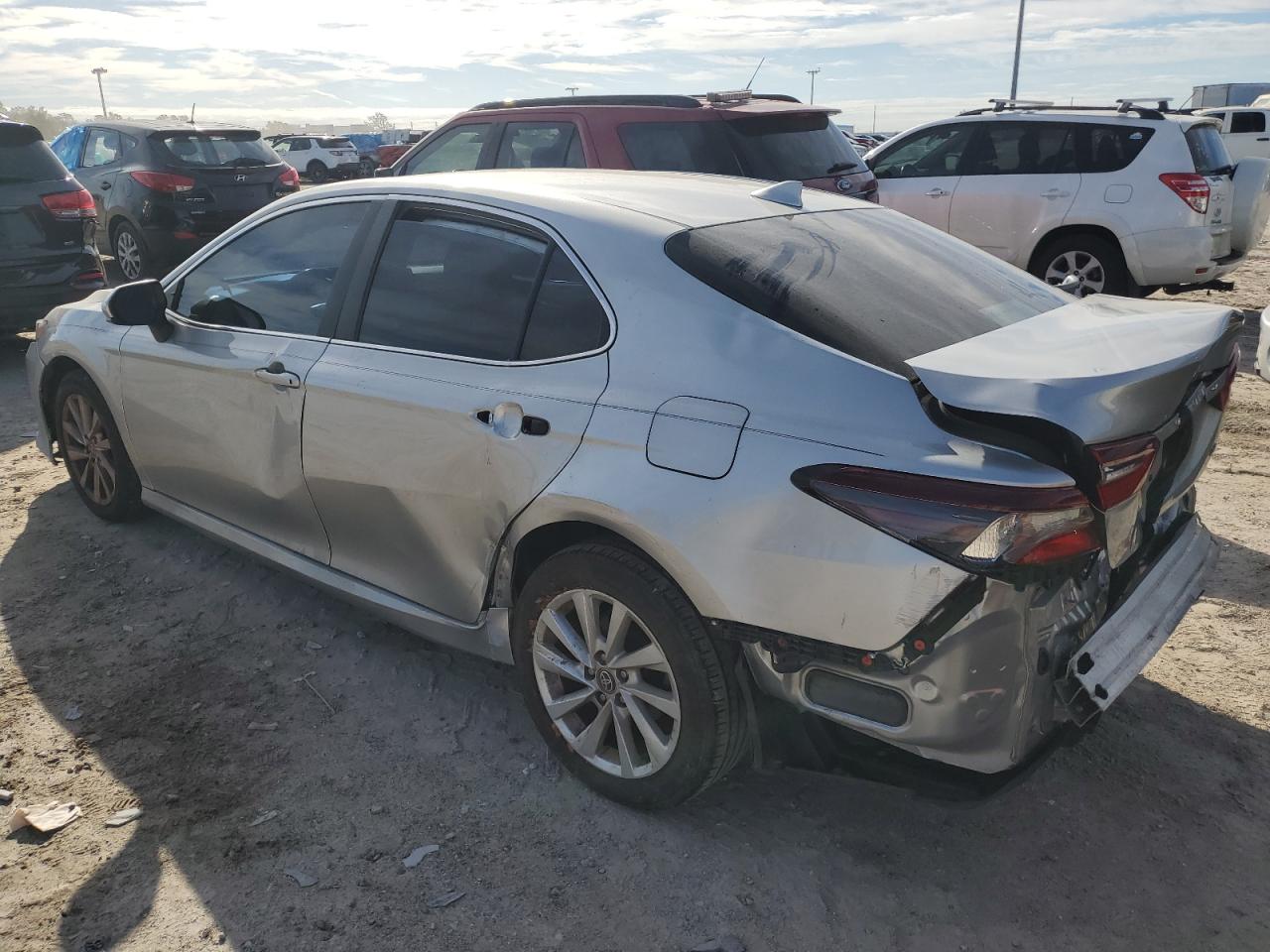 2021 Toyota Camry VIN 4T1C11AK5MU549526 Copart auction photo, all over damage thumbnail 2